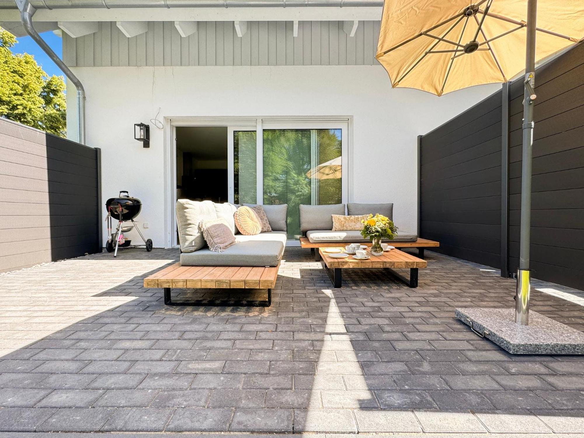 Cblue: Seeblick, Kamin, Wallbox, Natur Bentwisch Luaran gambar